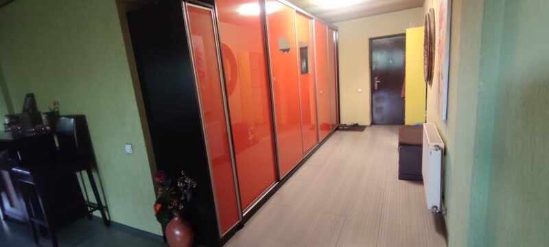 Drumul Taberei, apartament 2 camere decomandat 88 mp, str. Drumul Furcii.